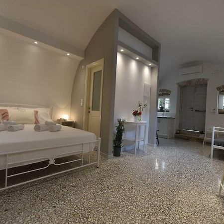 Yiasemi Corfu Luxury Studio Екстер'єр фото